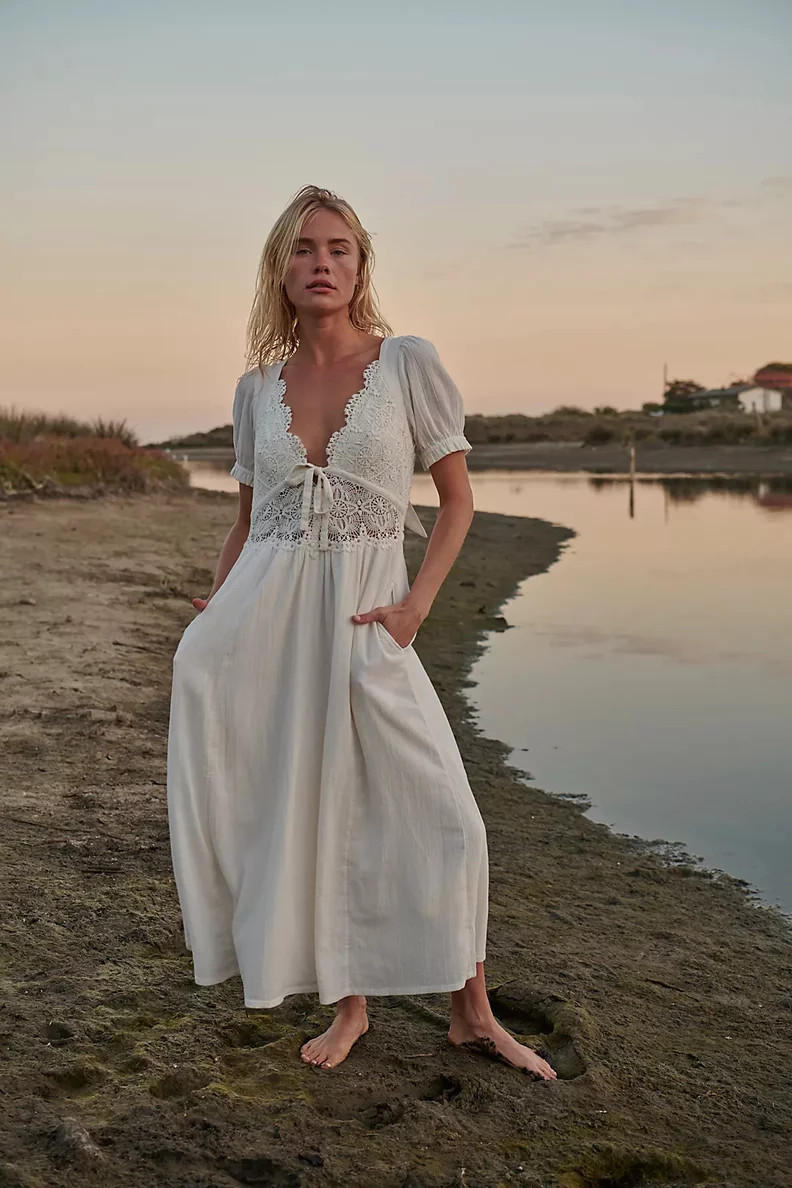 Lace-Trimmed Maxi Dress with Puff Sleeves Lace-Trimmed Maxi Dress with Puff Sleeves — Urban Outfitters Outfits