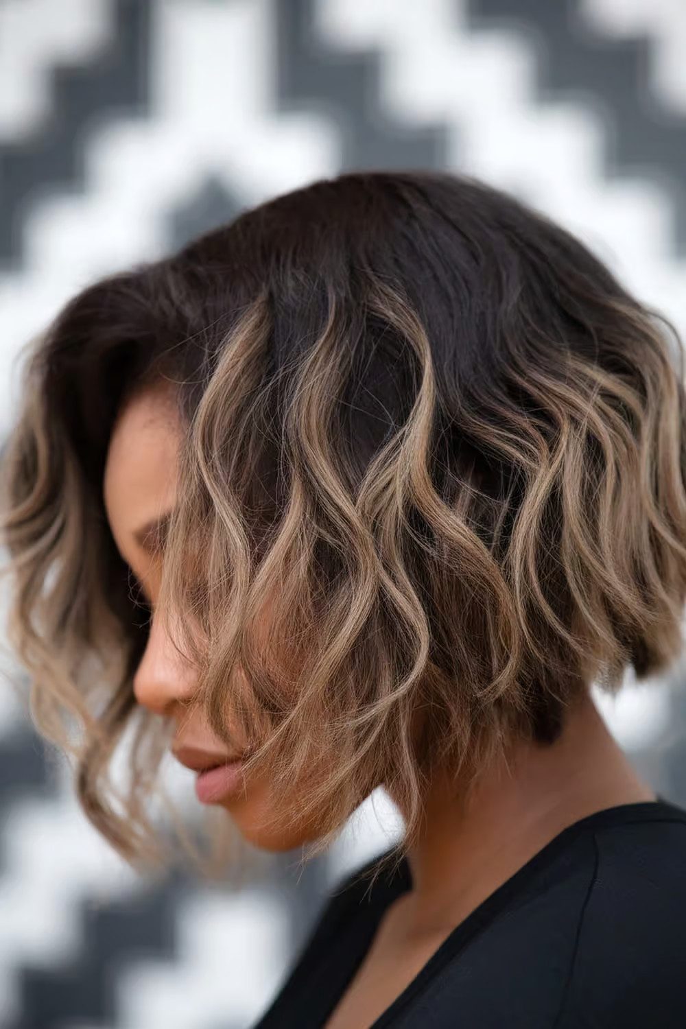 Chin Bob With Dark Base and Blonde Highlights Chin Bob With Dark Base and Blonde Highlights — Relaxed Hair Bob