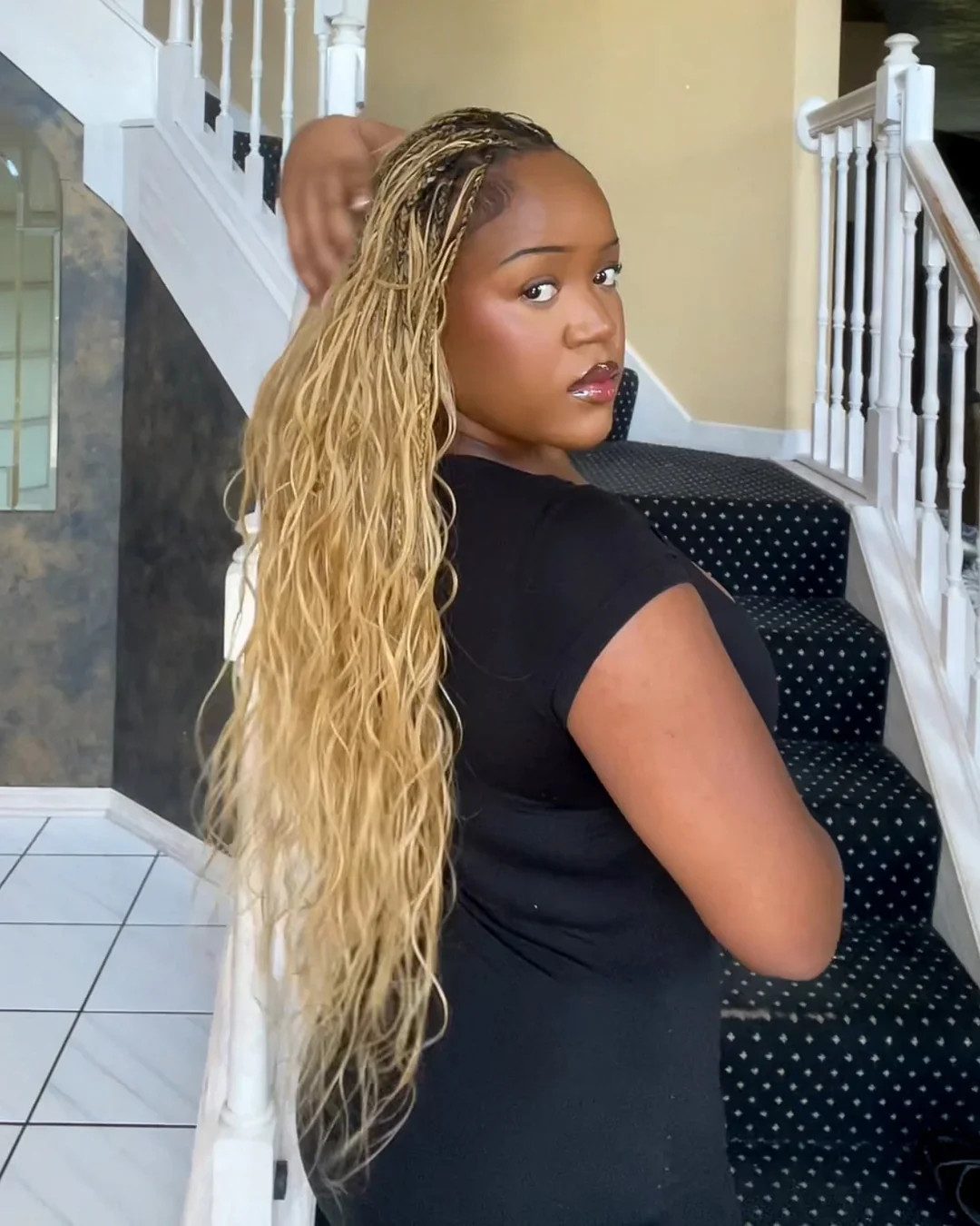 Long Golden Blonde Wavy Locs Long Golden Blonde Wavy Locs — Blonde Locs